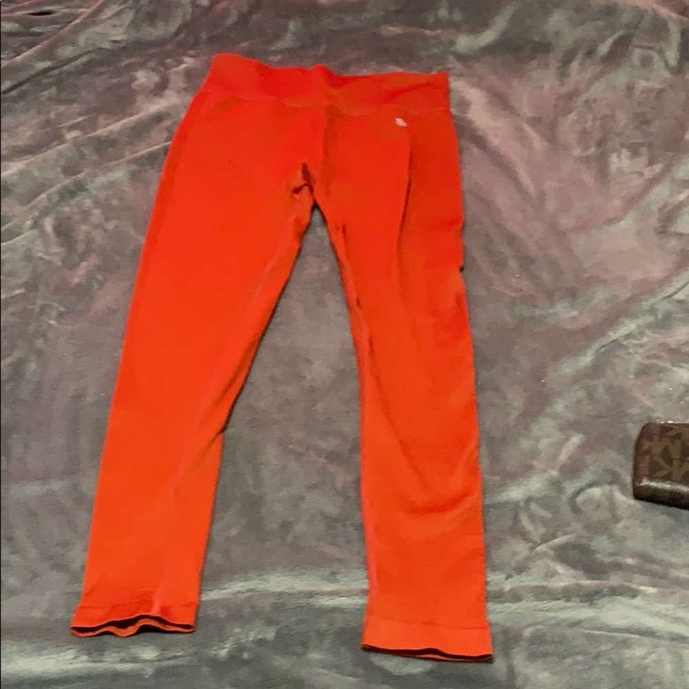 Burnt orange leggings
